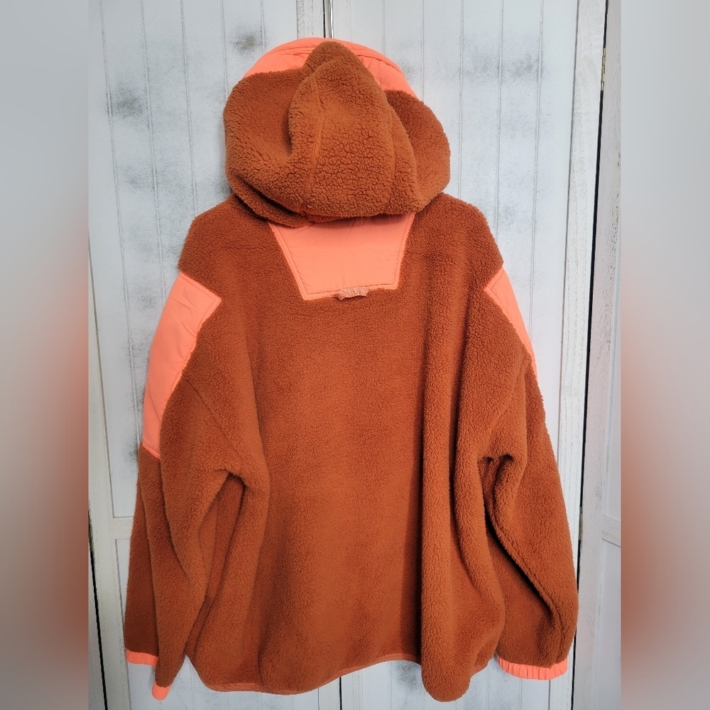 NWOT Free People Lead The Pack  Half Zip Fleece Pop Over Hooded Jacket - Picture 4 of 10